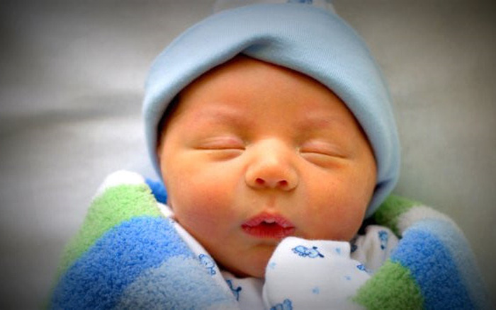 Trở dạ sinh con, sản phụ nhầm tưởng là rối loạn tiêu hóa