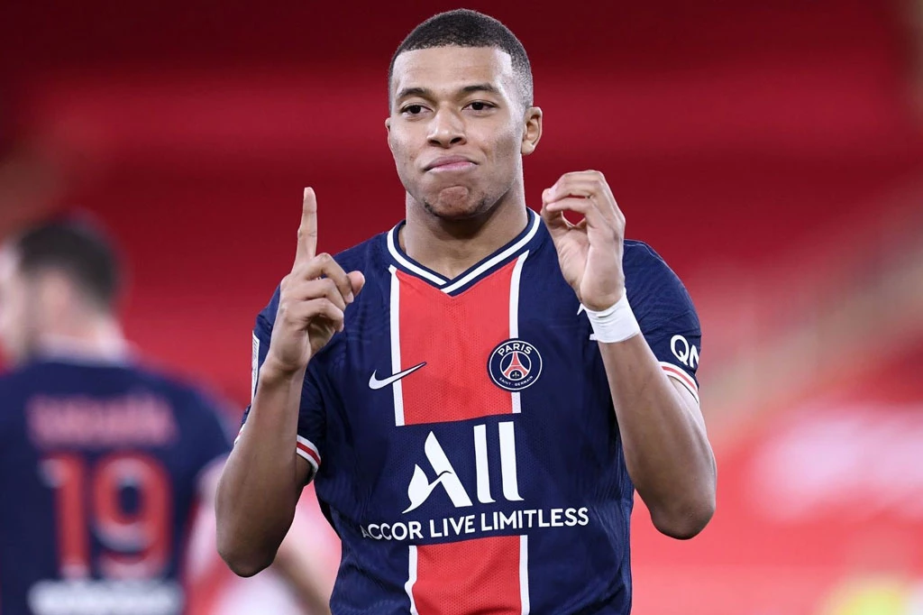 5. Kylian Mbappe (PSG, 135 triệu bảng).