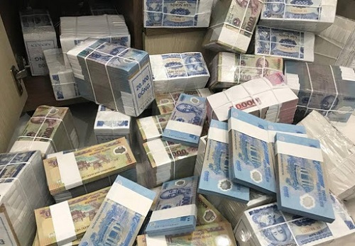 Dịch vụ đổi tiền lẻ lại “nóng” khi Tết Nguyên đán cận kề