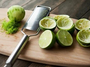 5 sai lầm khi uống nước chanh bạn phải dừng lại ngay