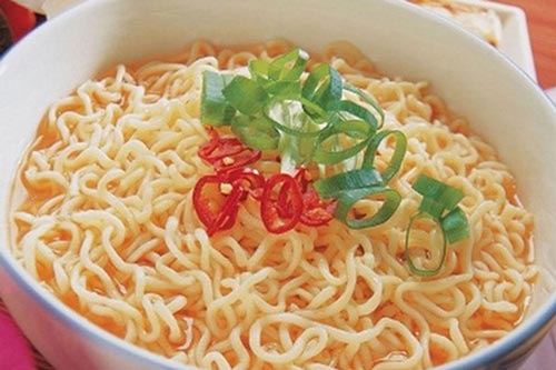 8 thực phẩm tuyệt đối không ăn vào buổi tối trước khi ngủ