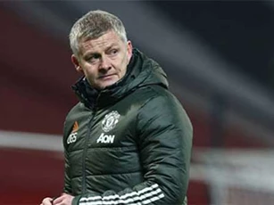 Solskjaer nói gì khi M.U bị loại khỏi bán kết Cúp Liên Đoàn?