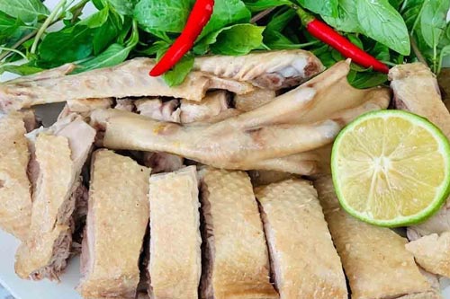 Mẹo chọn và luộc vịt ngon như nhà hàng