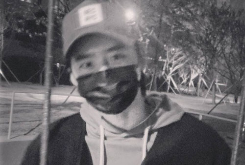 Mỹ nam Lee Jong Suk lộ diện sau khi chính thức xuất ngũ, ảnh 'out nét' vẫn thu hút hàng triệu lượt like