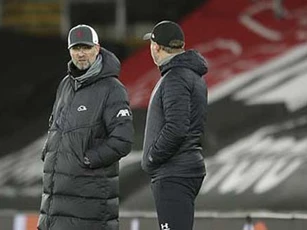 Liverpool chỉ phải đá với Aston Villa toàn cầu thủ đội dự bị