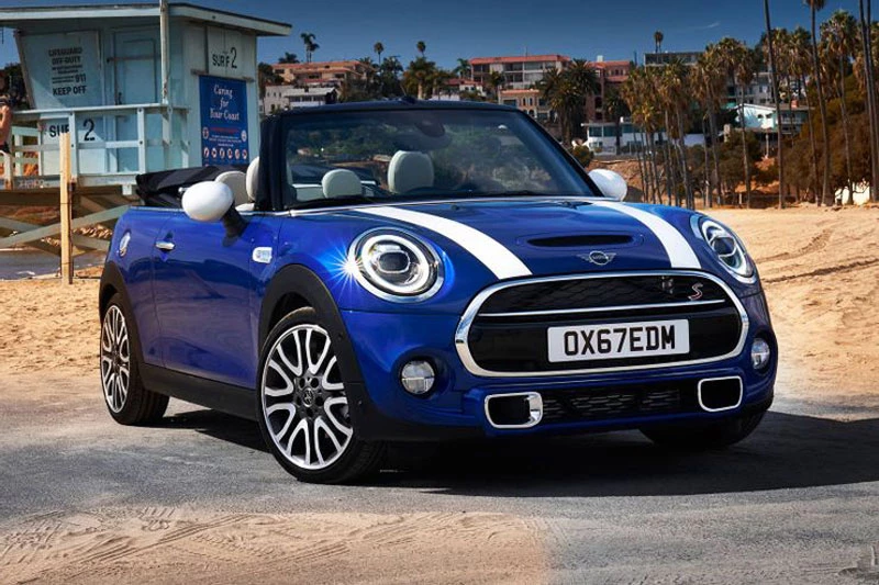 Mini Cooper 2020.