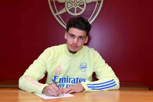 Arsenal đón tân binh Omar Rekik