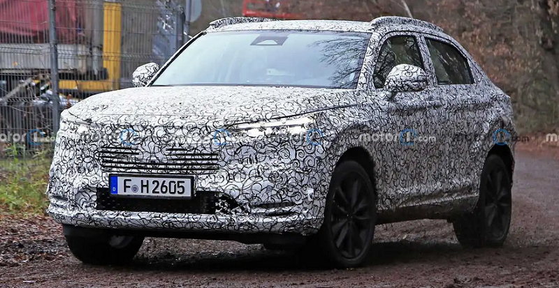 Honda HR-V thế hệ mới lộ ảnh chạy thử nghiệm, thể thao hơn