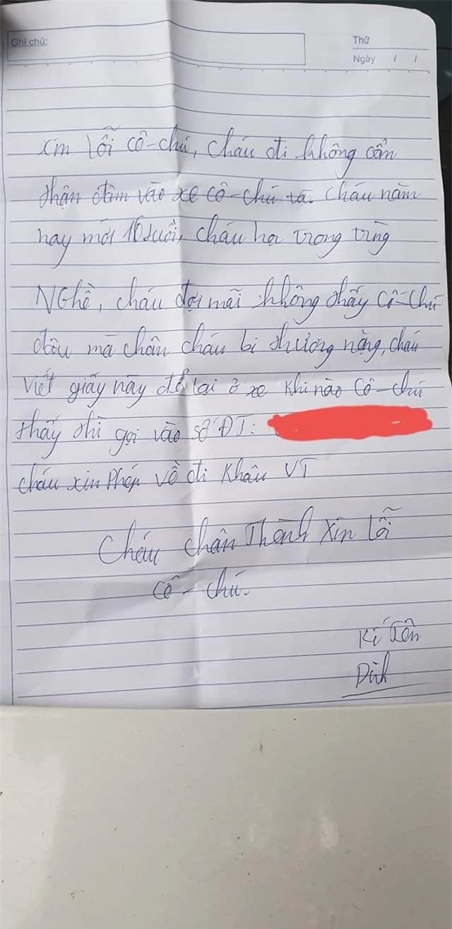 Đỗ xe bên đường bị tông gãy phía sau, người phụ nữ bất ngờ với mảnh giấy được để lại - Ảnh 2.