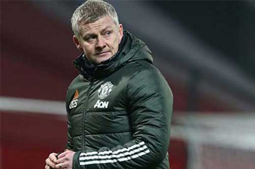 HLV Solskjaer lo lắng về điểm yếu chết người của M.U