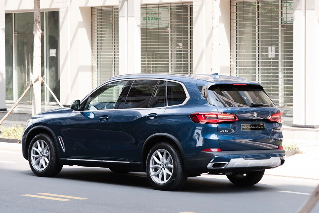 BMW X5 xDrive40i xLine. Ảnh: BMW Phú Mỹ Hưng.