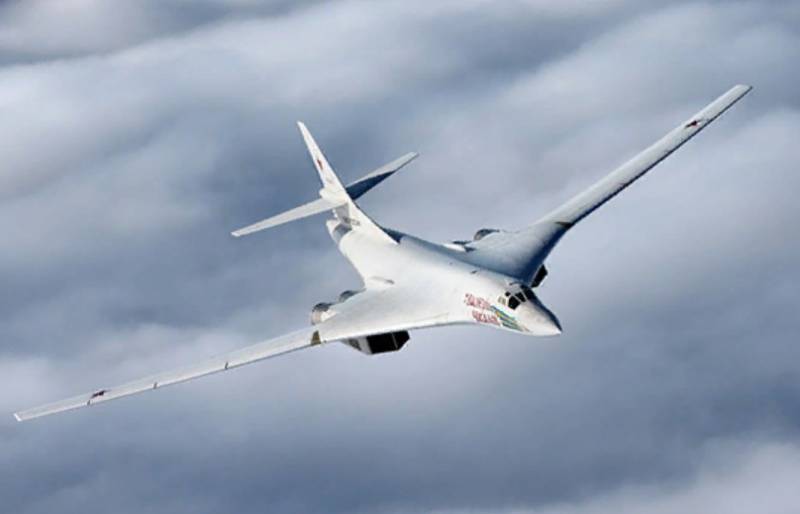 Máy bay Tu-160 sẽ còn phục vụ Nga trong bao nhiêu năm?