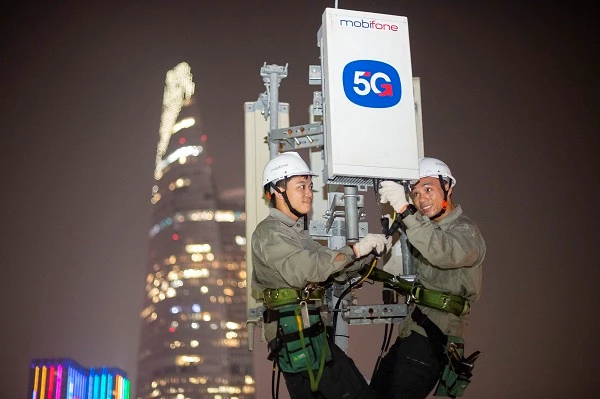 Cả ba nhà mạng đều đã công bố triển khai dịch vụ 5G.