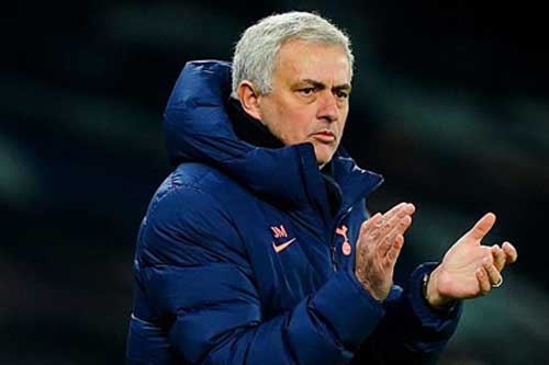 Mourinho lo sợ không sắp xếp được lịch thi đấu