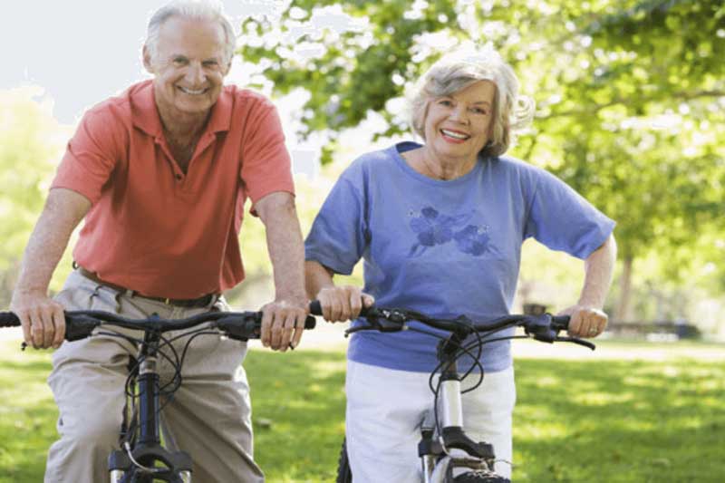 Bà cụ 44 năm mắc ung thư tìm ra 4 bí quyết chống lại bệnh khiến các bác sĩ phải sửng sốt bất ngờ