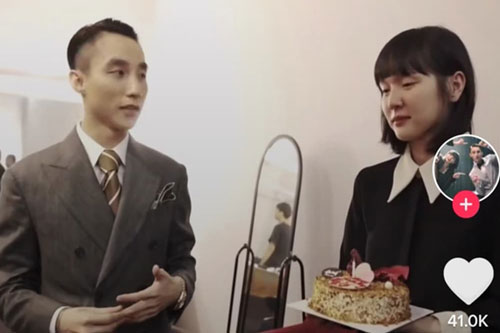 Hải Tú được đích thân Sơn Tùng mừng sinh nhật, nhưng nhan sắc ngoài đời lại bị 'chê'