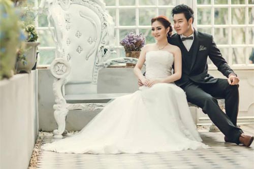 Đám cưới cười ra nước mắt: Cô dâu quá chén, đứng giữa nhà trai đòi "lập lại trật tự gia đình" và cái kết không thể ngờ sau đó