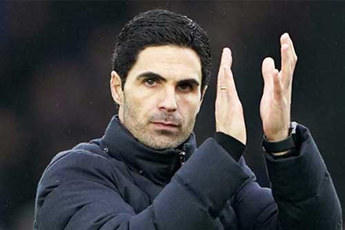 Arteta vui vì Aubameyang, buồn vì Martinelli