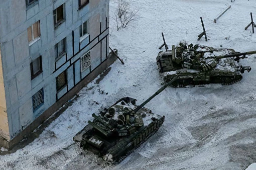 Ukraine đã chuyển giao thêm nhiều thiết bị quân sự cho Donbass.