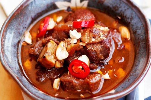 Bò hầm hạt dẻ món ngon nóng ấm đưa cơm ngày lạnh