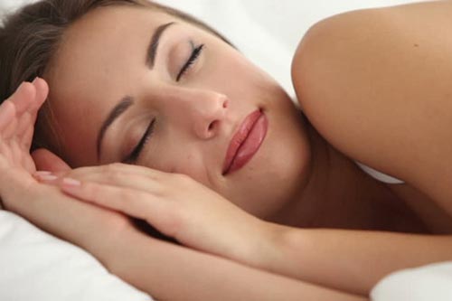 Duy trì thói quen này buổi tối da đẹp hơn gấp nhiều lần