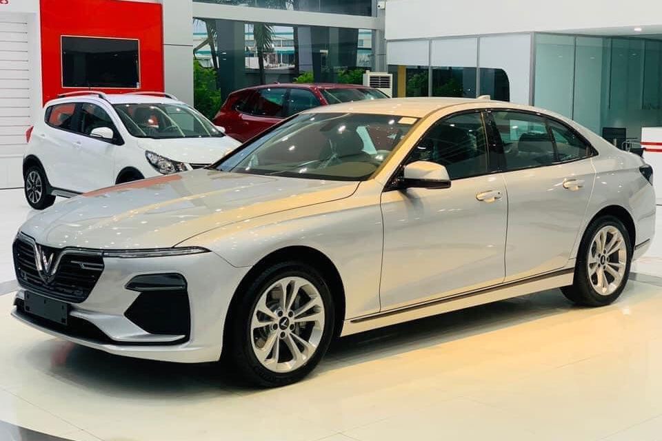 Bảng giá ôtô VinFast tháng 1/2021: Điều chỉnh giá bán