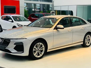 Bảng giá ôtô VinFast tháng 1/2021: Điều chỉnh giá bán