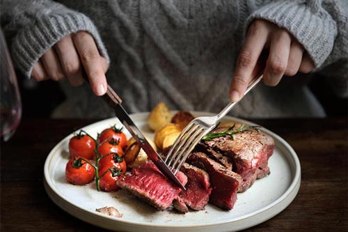 Tránh xa 3 món rau và 4 loại thịt 'mở đường' cho tế bào ung thư