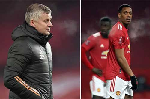 'Solskjaer có thể mất việc nếu còn tin dùng Martial'