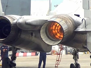 Trung Quốc không đồng ý với yêu cầu của Nga về động cơ AL-31F
