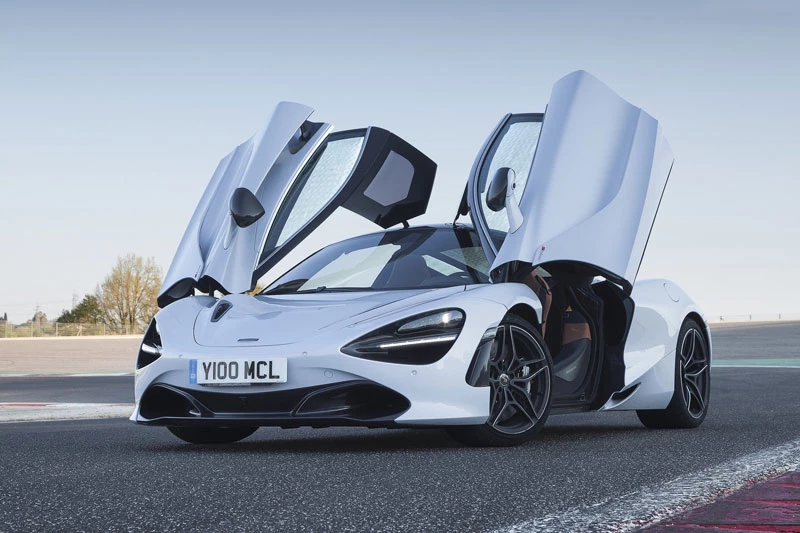 =9. McLaren 720S Coupe 2019 (thời gian tăng tốc từ 0-96 km/h: 2,6 giây).