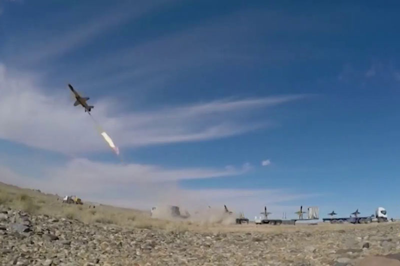 Máy bay không người lái của Iran tấn công mục tiêu để thể hiện sức mạnh vượt trội