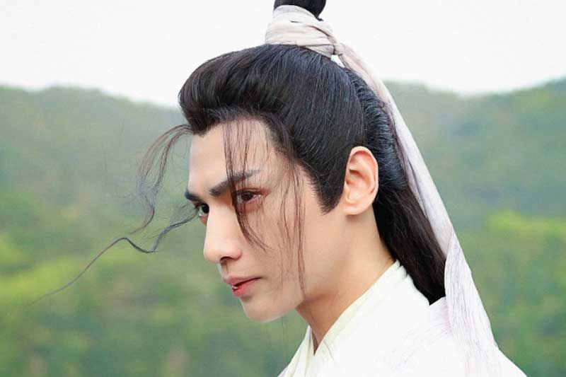 Top 7 sao Hoa Ngữ được dự đoán 'phất không cản được' trong năm 2021