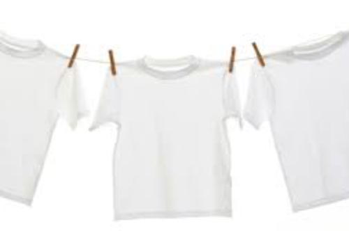 Mẹo tẩy vết ố trên áo trắng siêu hiệu quả