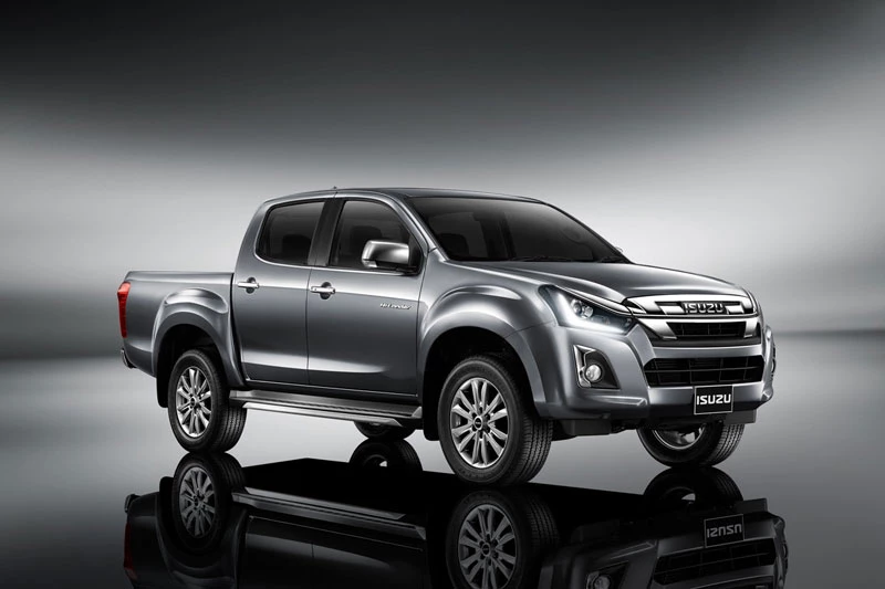 5. Isuzu D-Max (doanh số: 188 chiếc).