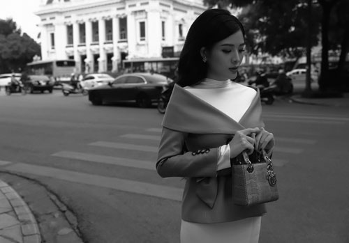 Phan Hoàng Thu quyến rũ trong gió lạnh Hà Nội