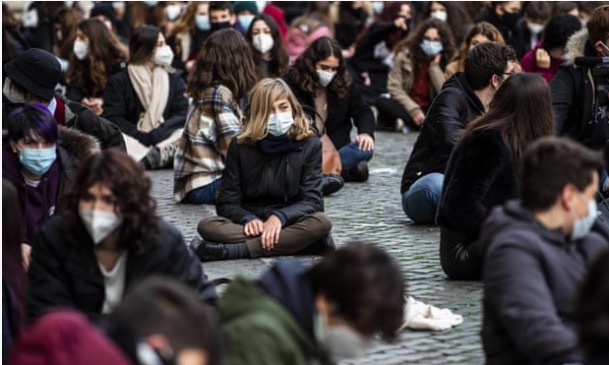 Triều Tiên miễn nhiễm với Covid-19, Anh rơi vào cảnh nguy kịch