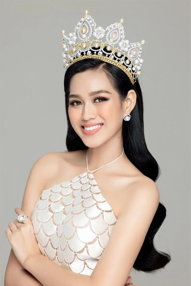 Hoa hậu Đỗ Hà bất ngờ được dự đoán lọt Top 10 Miss World 2021 - Ảnh 12.