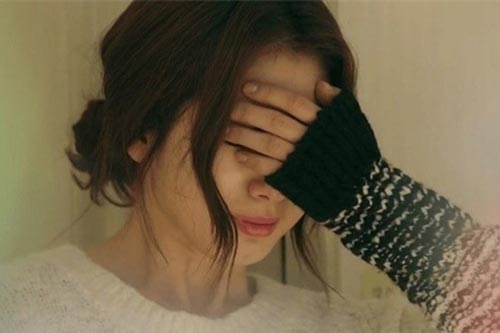 Gái tân chấp nhận cưới chồng một đời vợ, sau 1 năm kết hôn thì phát hiện bí mật động trời