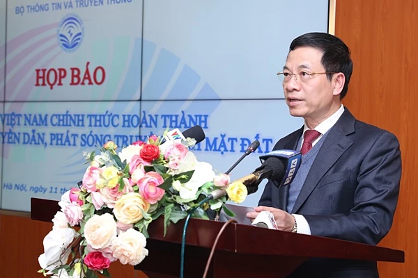Bộ trưởng Bộ TT&TT Nguyễn Mạnh Hùng công bố Việt Nam đã hoàn thành Đề án số hóa truyền hình sau 9 năm triển khai.