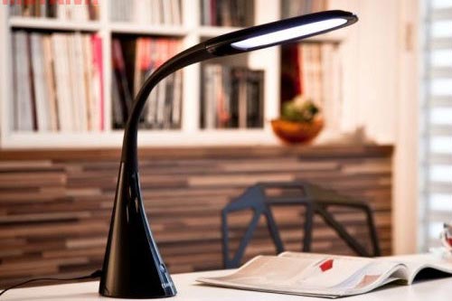 Cách chọn đèn học để bảo vệ đôi mắt cho trẻ