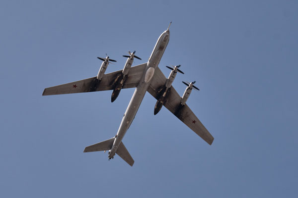 Nga tuyên bố nối lại việc sử dụng “sát thủ săn ngầm” Tu-142 ở Bắc Cực