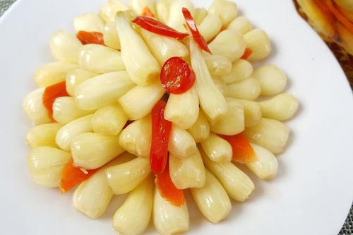 Chị em đã biết công thức muối củ kiệu cho ngày Tết, để lâu vẫn trắng giòn thơm ngon khó cưỡng?