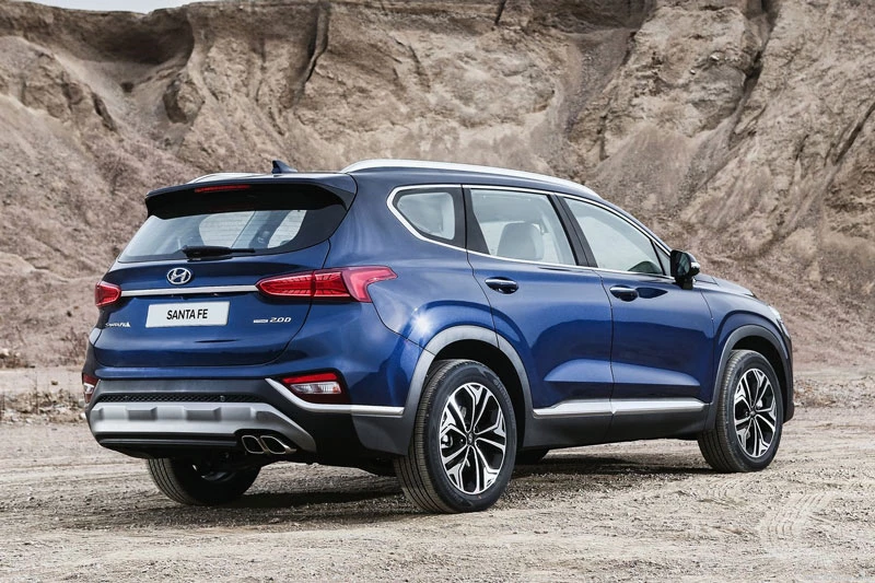 9. Hyundai Santa Fe (doanh số: 11.425 chiếc).