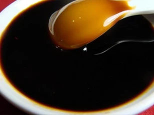 Có thể mắc nhiều bệnh nguy hiểm nếu dùng xì dầu sai cách