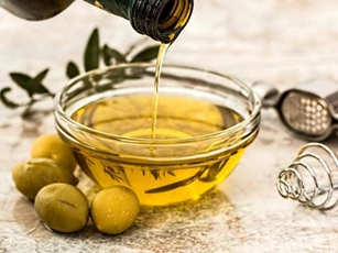 Lý do bạn nên uống mỗi ngày 1 thìa dầu oliu
