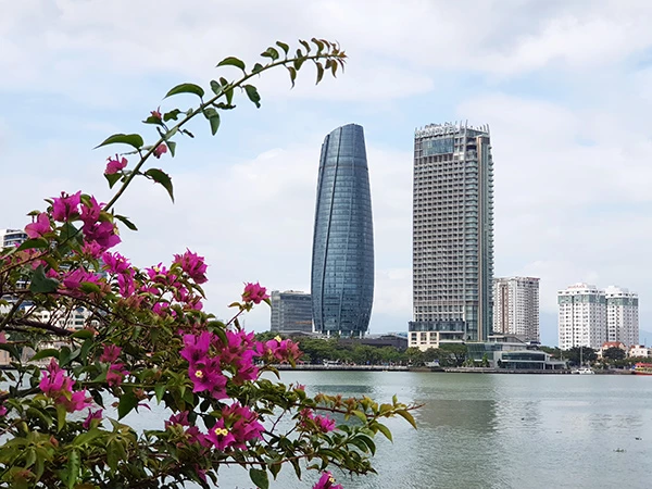 Theo Bộ trưởng Bộ KH-ĐT Nguyễn Chí Dũng, TP Đà Nẵng hội đủ các điều kiện để trở thành một trung tâm tài chính quy mô khu vực