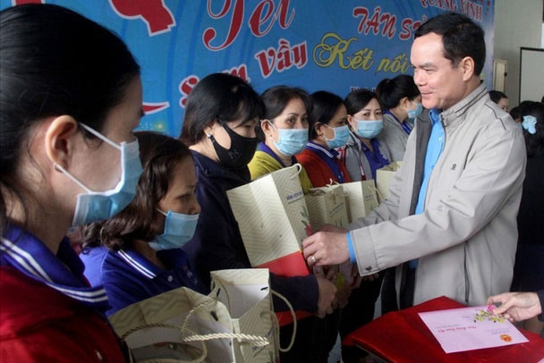 Lao động bị ảnh hưởng bởi COVID-19 được hỗ trợ tối thiểu 1 triệu đồng dịp Tết