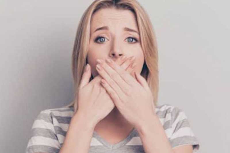 10 mẹo hay giúp 'đánh bay' cơn nấc cụt hiệu quả