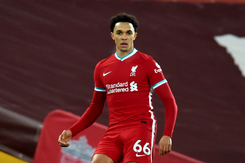 Hậu vệ phải: Trent Alexander-Arnold (Liverpool, 151,6 triệu euro).